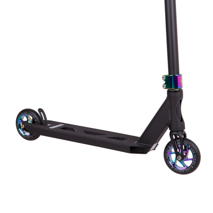 Striker Essential Stuntstep - Black/Rainbow