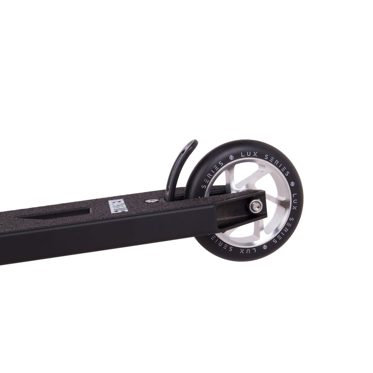 Striker Essential Stuntstep - Black/Silver