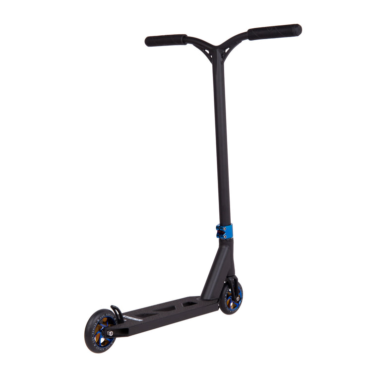 Striker Lux Trick Løbehjul - Black/Blue Chrome-ScootWorld.dk